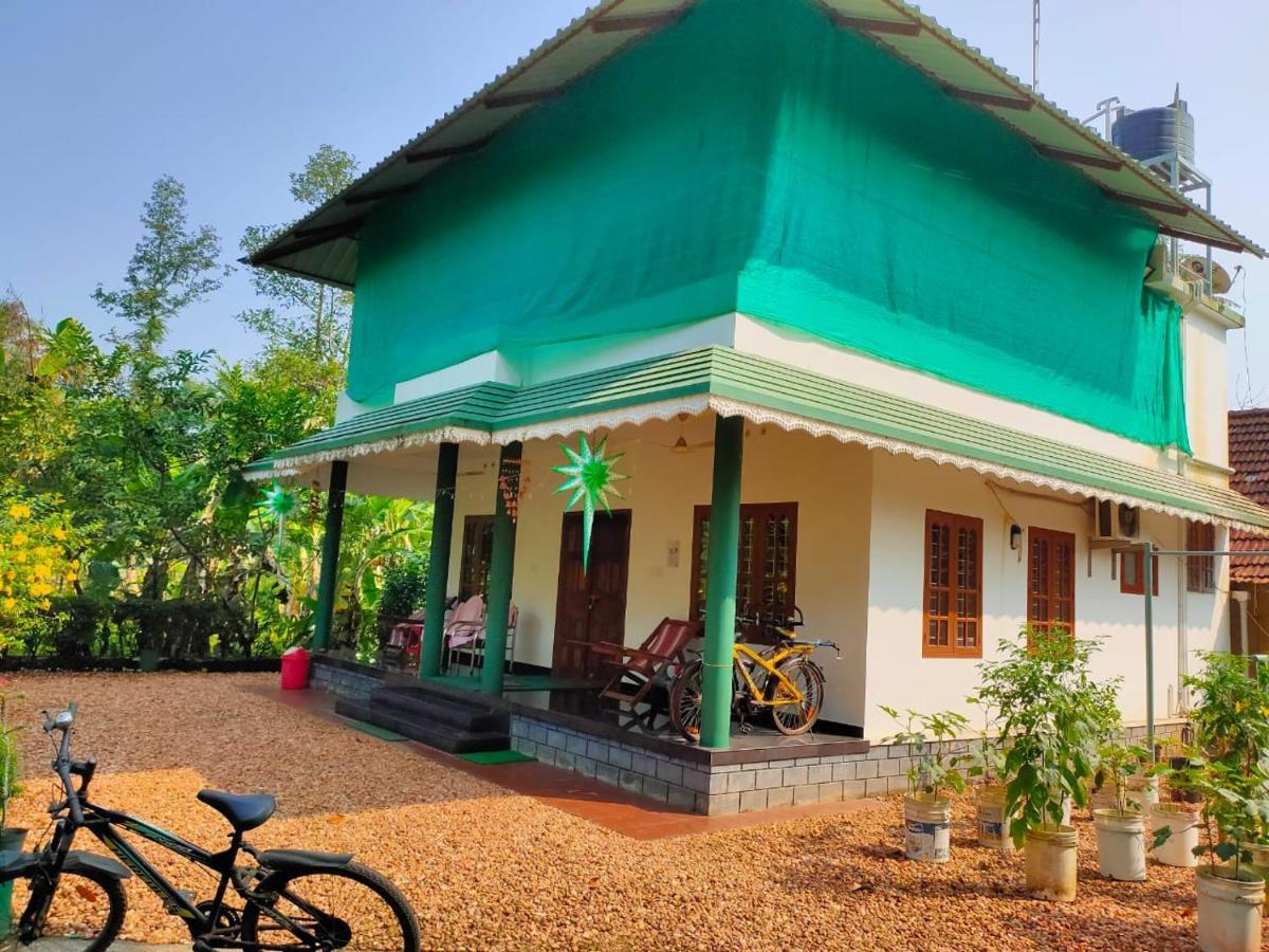 Kuttickattil Gardens Homestay Котаям Екстериор снимка